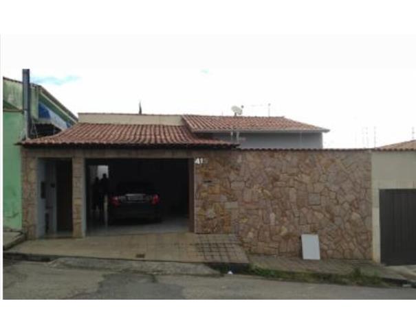 Casa no Parque Boa Vista em Varginha/MG — foto 1
