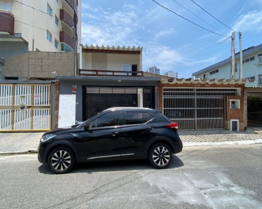 Foto de Casa Localizada na Cidade de Praia Grande SP