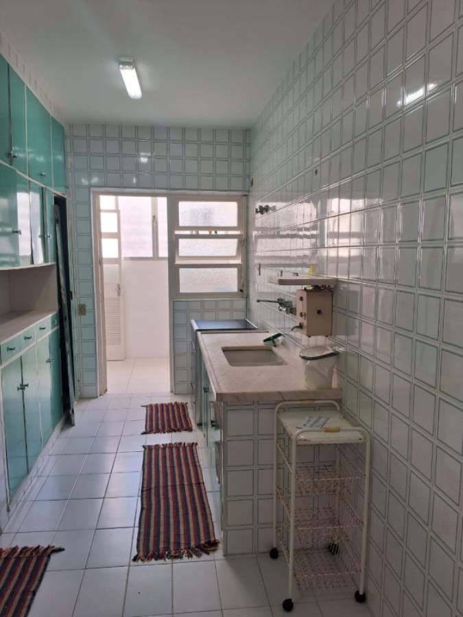 EXTRAJUDICIAL Leilão de apartamento beira-mar no Guarujá/SP, localizado em Guarujá - SP, bairro Praia de Pitangueiras
