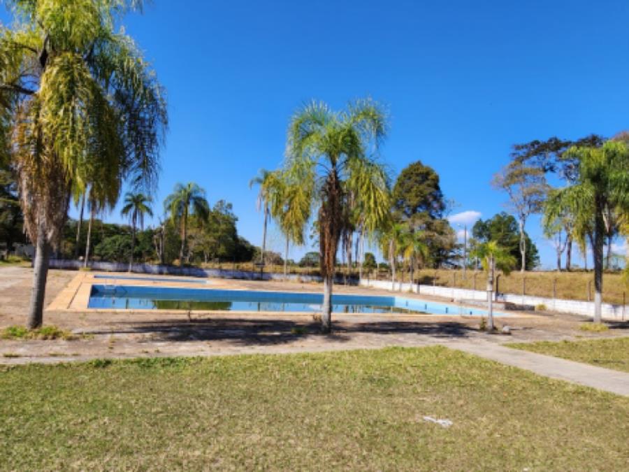 EXTRAJUDICIAL Leilão de imóvel com 26.6200,00 m² em Botucatu/SP, localizado em Botucatu - SP