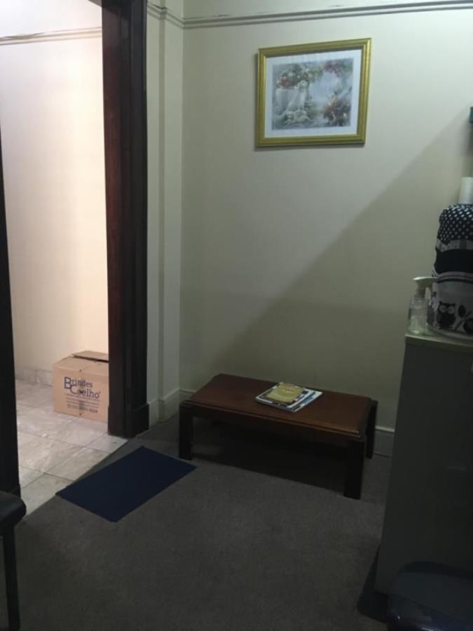 EXTRAJUDICIAL Sala comercial na Sé, localizado em São Paulo - SP