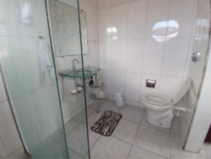 EXTRAJUDICIAL Leilão de Casa em Alvenaria, cidade de Laguna/SC, localizado em Laguna - SC