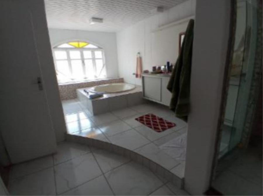 EXTRAJUDICIAL Leilão de Casa em Alvenaria, cidade de Laguna/SC, localizado em Laguna - SC