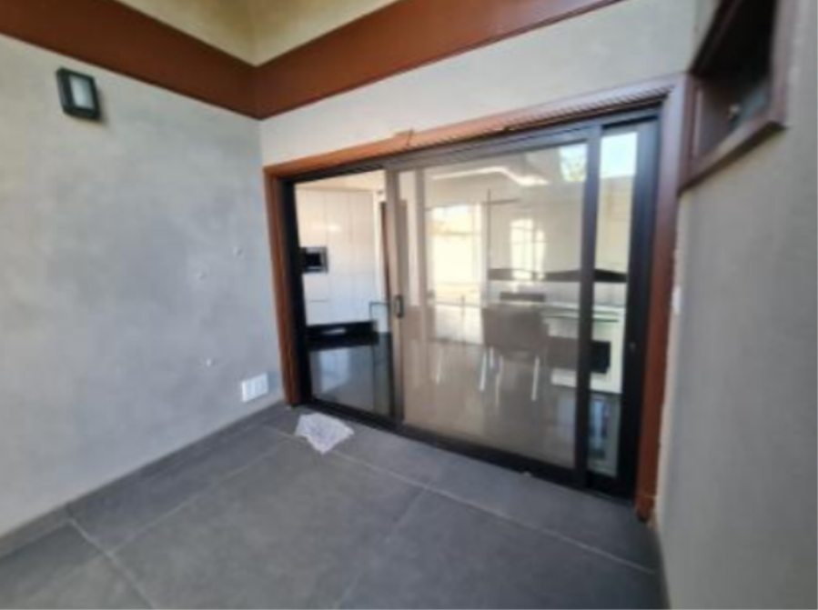EXTRAJUDICIAL Leilão de Casa no Residencial Samambaia, em Bauru/SP, localizado em Bauru - SP