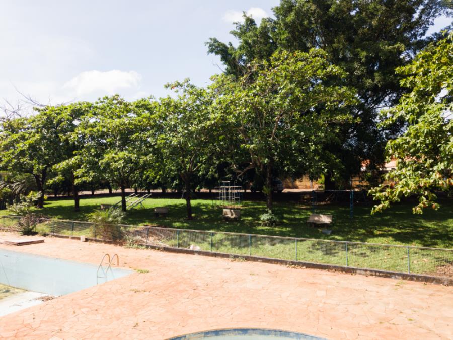 EXTRAJUDICIAL Leilão de Área p/ Empreendimento com 17.128m² - Ourinhos/SP, localizado em Ourinhos - SP