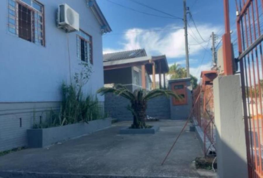 EXTRAJUDICIAL Leilão de Casa no bairro COHAB C, em Gravataí/RS, localizado em Gravataí - RS, bairro Cohab C
