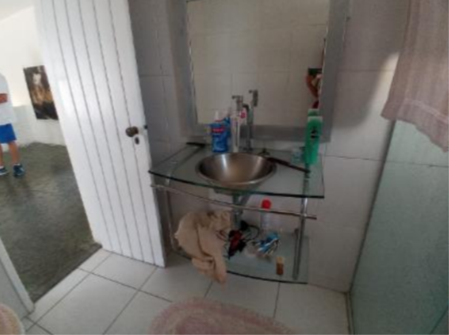 EXTRAJUDICIAL Leilão de Casa em Alvenaria, cidade de Laguna/SC, localizado em Laguna - SC