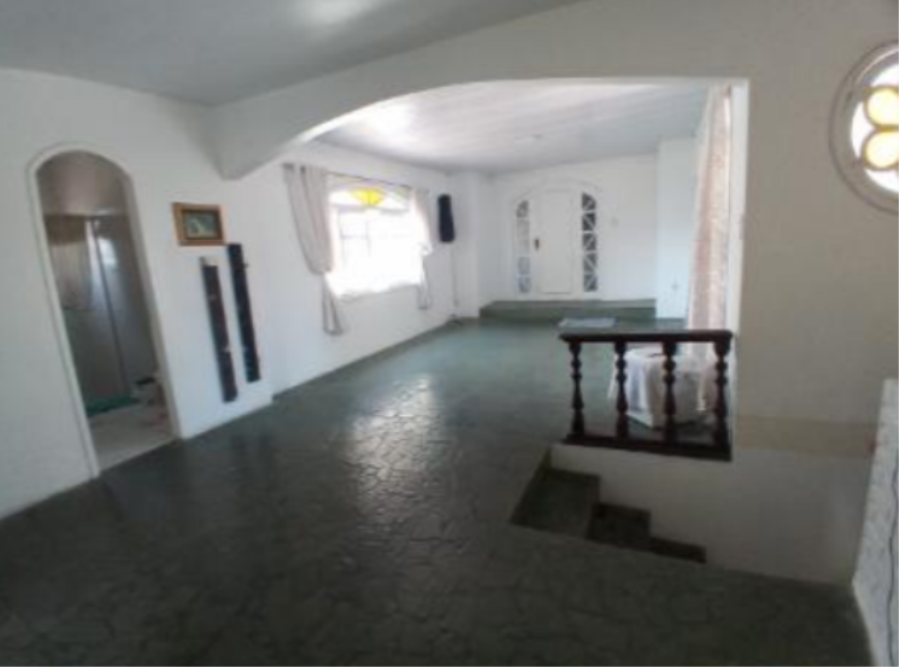 EXTRAJUDICIAL Leilão de Casa em Alvenaria, cidade de Laguna/SC, localizado em Laguna - SC
