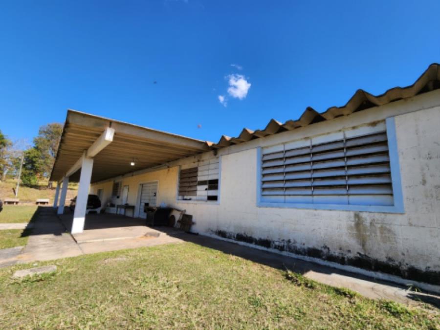 EXTRAJUDICIAL Leilão de imóvel com 26.6200,00 m² em Botucatu/SP, localizado em Botucatu - SP