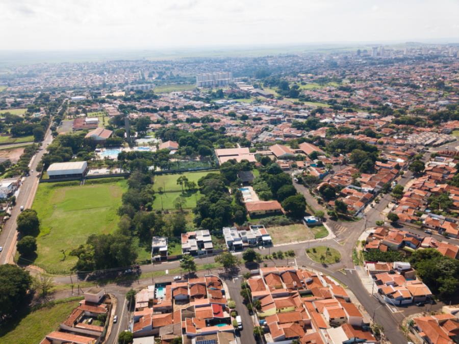 EXTRAJUDICIAL Leilão de Área p/ Empreendimento com 17.128m² - Ourinhos/SP, localizado em Ourinhos - SP