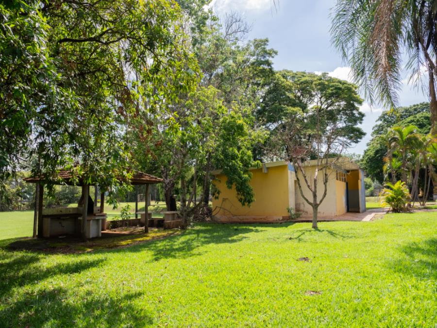 EXTRAJUDICIAL Leilão de Área p/ Empreendimento com 17.128m² - Ourinhos/SP, localizado em Ourinhos - SP