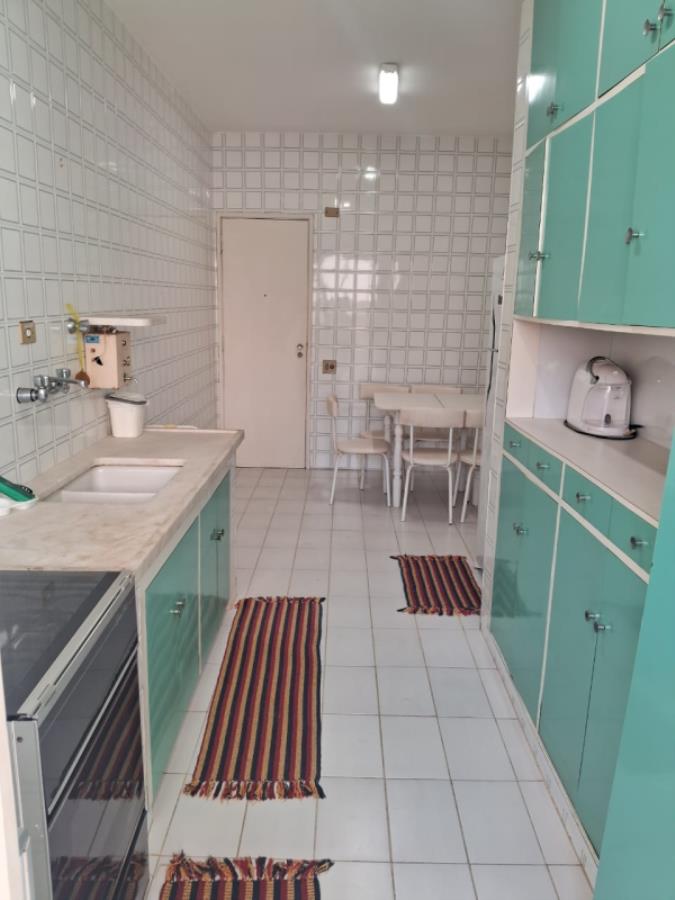 EXTRAJUDICIAL Leilão de apartamento beira-mar no Guarujá/SP, localizado em Guarujá - SP, bairro Praia de Pitangueiras