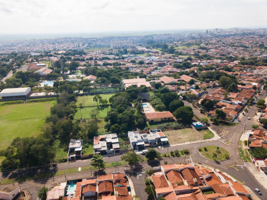 EXTRAJUDICIAL Leilão de Área p/ Empreendimento com 17.128m² - Ourinhos/SP, localizado em Ourinhos - SP