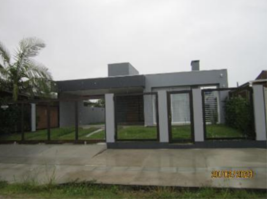 EXTRAJUDICIAL Leilão de Casa na cidade de Areias Brancas/RS, localizado em Arroio Do Sal - RS