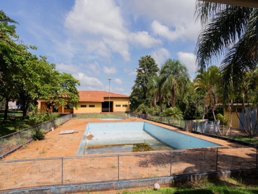EXTRAJUDICIAL Leilão de Área p/ Empreendimento com 17.128m² - Ourinhos/SP, localizado em Ourinhos - SP