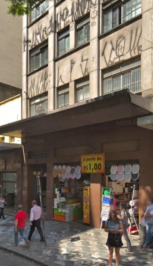 EXTRAJUDICIAL Sala comercial na Sé, localizado em São Paulo - SP