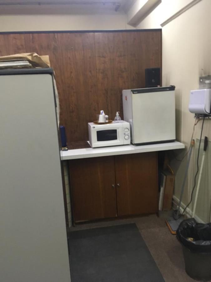 EXTRAJUDICIAL Sala comercial na Sé, localizado em São Paulo - SP