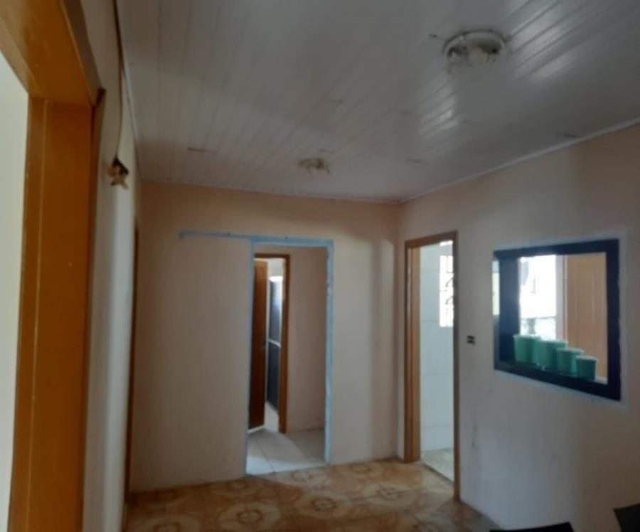 EXTRAJUDICIAL Leilão de Casa no bairro Gabirobal, na cidade de Colombo/PR, localizado em Colombo - PR, bairro Gabirobal