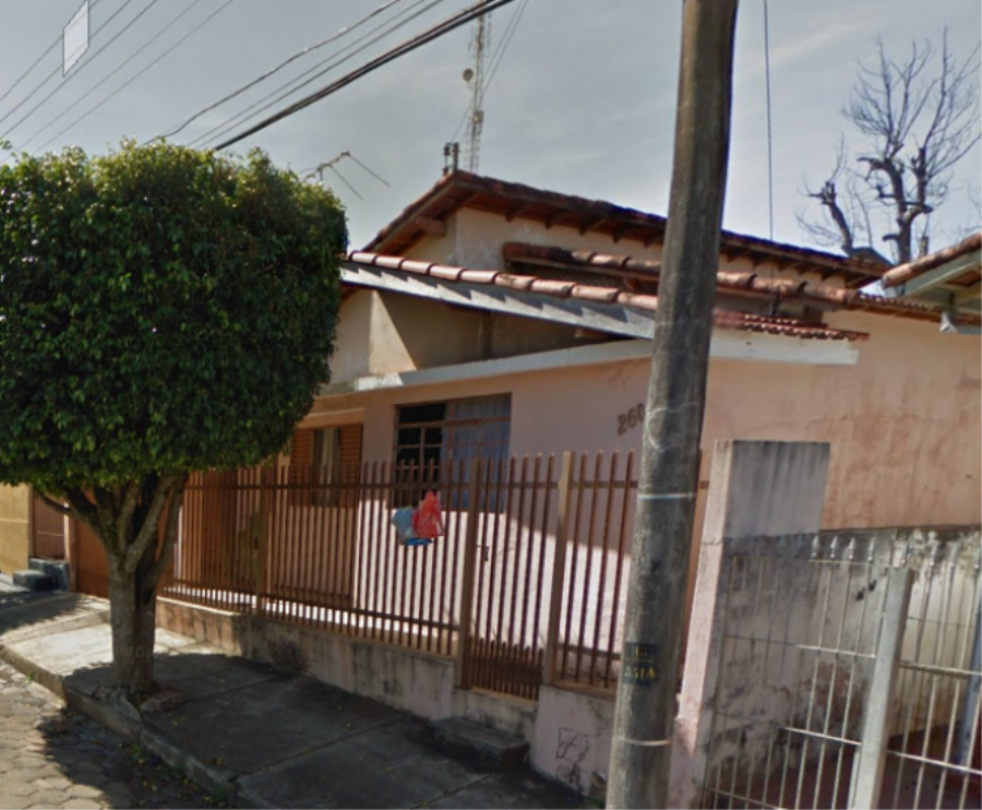 JUDICIAL Leilão de Casa com 70m² na cidade de Avaré/SP, localizado em Avaré - SP