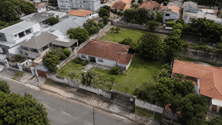 O terreno pode valer mais que a casa construída nele?